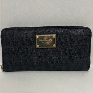 Michael Kors Black Signature Zip Wallet with Gold Plaque